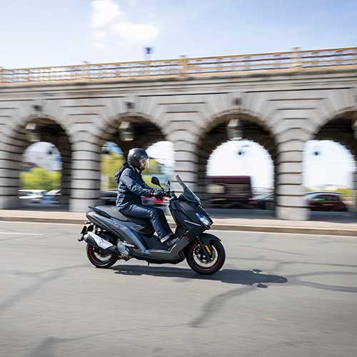 Peugeot Pulsion Concesionario de motos peugeot en Barcelona BOX 34